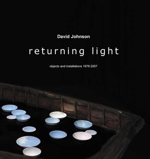 ISBN 9780953992829 - Returning Light